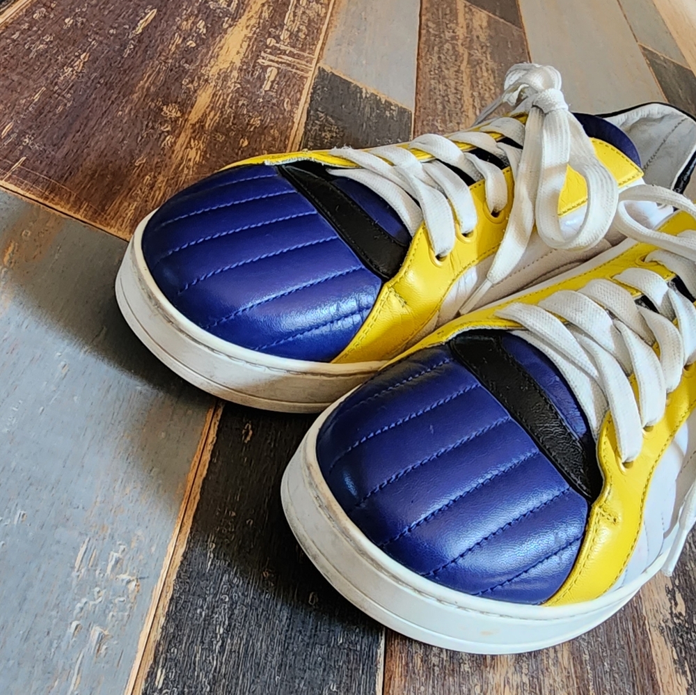 VERSACE SNEAKERS SZ 39.5 - Picture 10 of 16